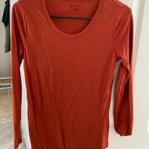 No boundaries long sleeve t-shirt (dark orange) (form fitting)